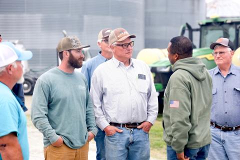 Don Davis talks to farmers