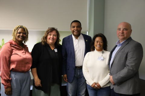 [Congressman Don Davis with the Kinston Health Community Center staff.]